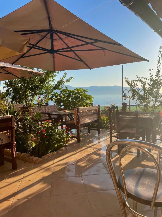 Tekada Hotel & Restaurant Vlore Exterior photo